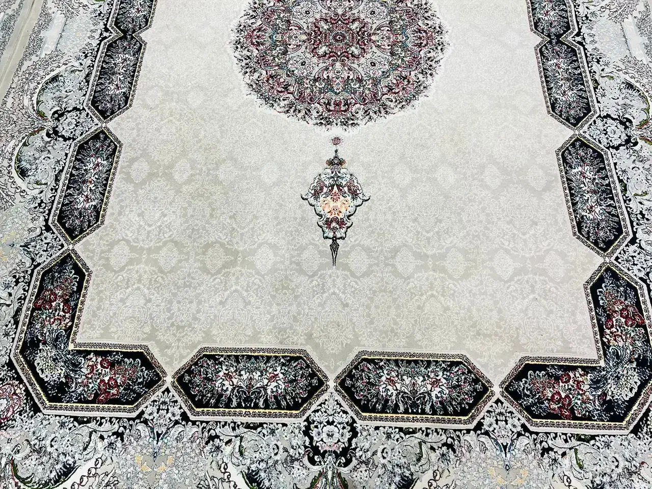 دو عدد فرش هر عدد 10ملیون|فرش|آبادان, |دیوار