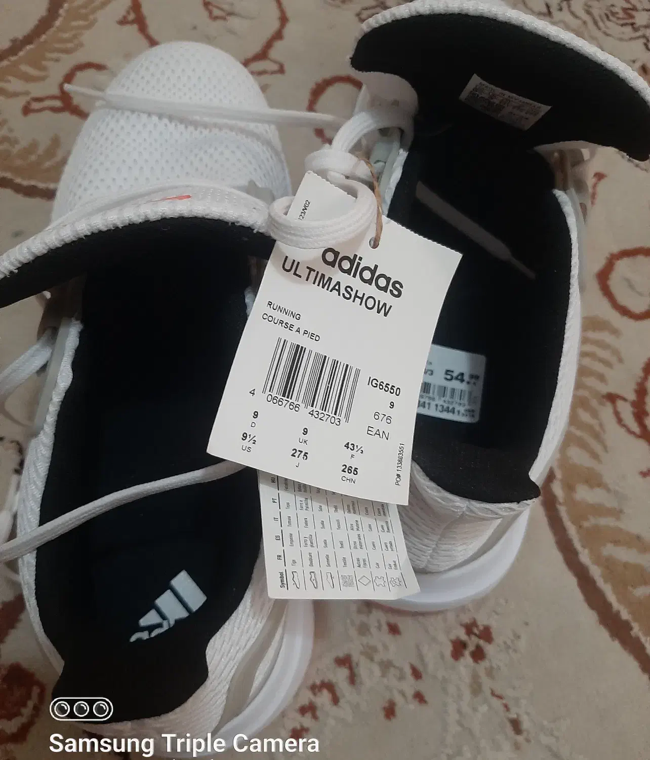 کتانی آدیداس اصل.نو|کیف، کفش، کمربند|بندر انزلی, جزیره|دیوار