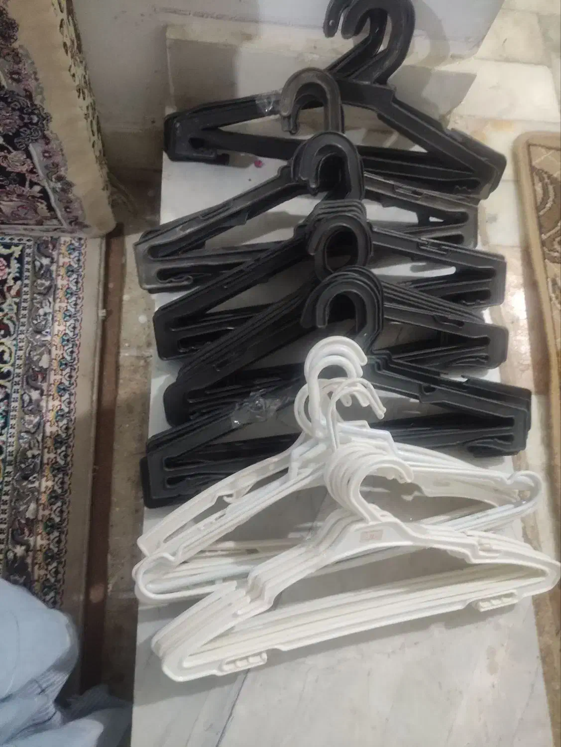 چوب لباسی|بندرخت و رخت‌آویز|قروه, |دیوار