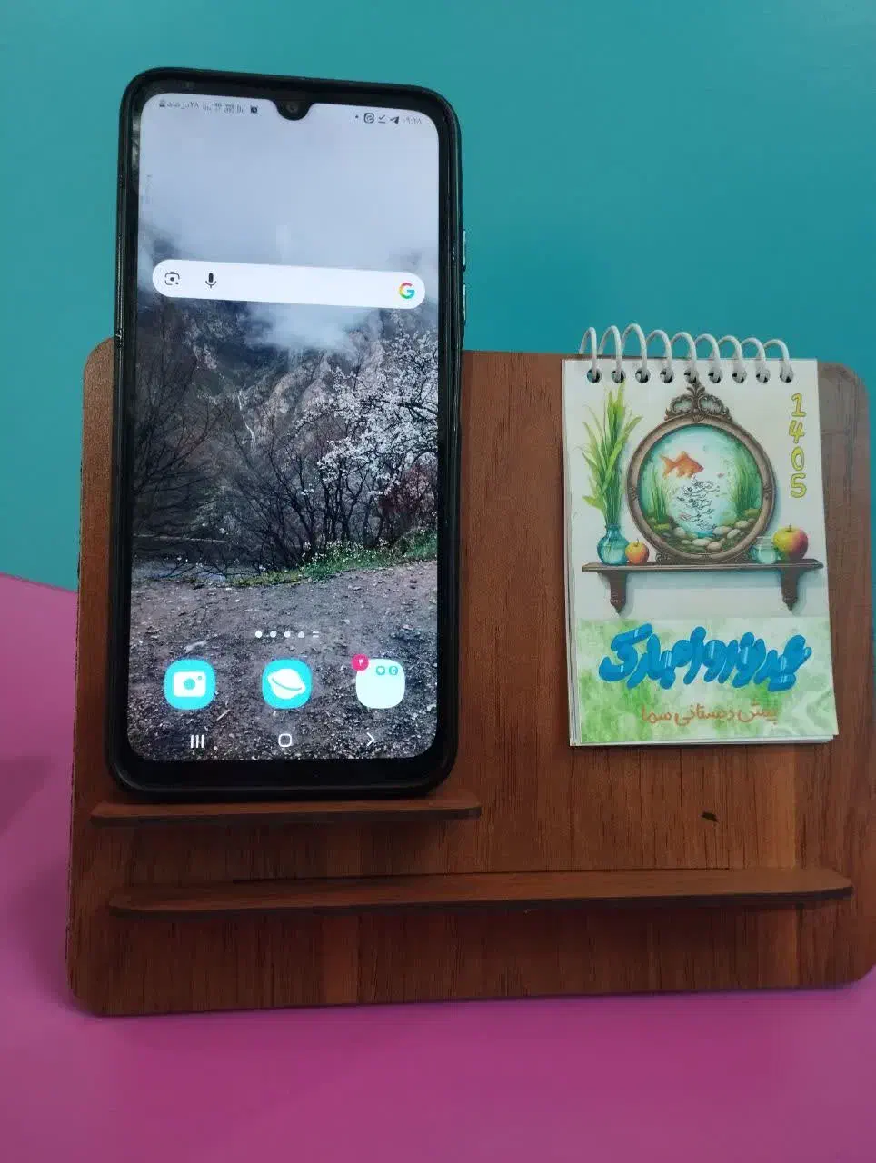 تقویم چوبی و هولدر موبایل|لوازم التحریر|ورامین, ورامین|دیوار