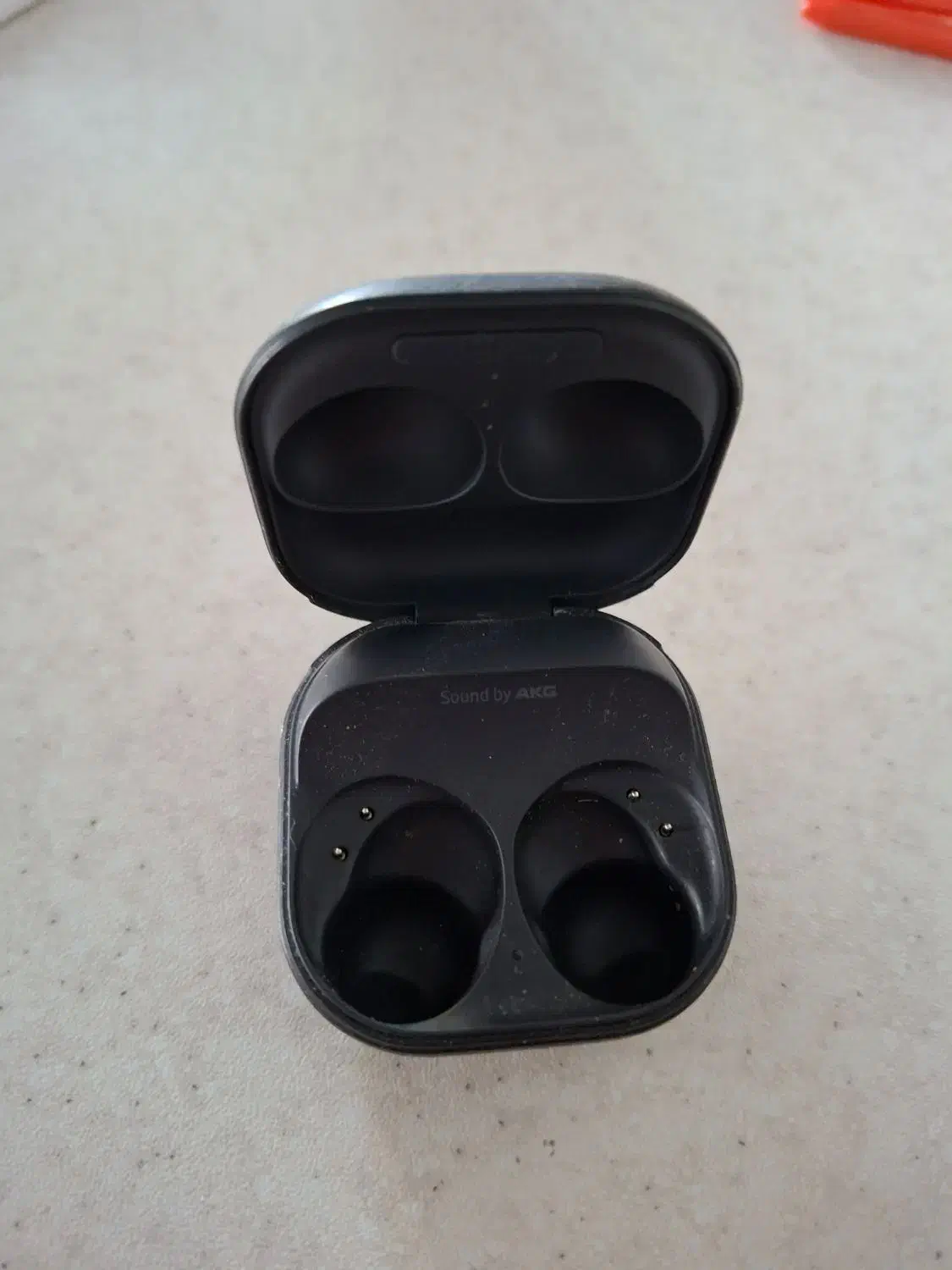 کیس شارژ airbuds 2 pro ایربادز ۲ پرو|لوازم جانبی موبایل و تبلت|اصفهان, ناژوان|دیوار