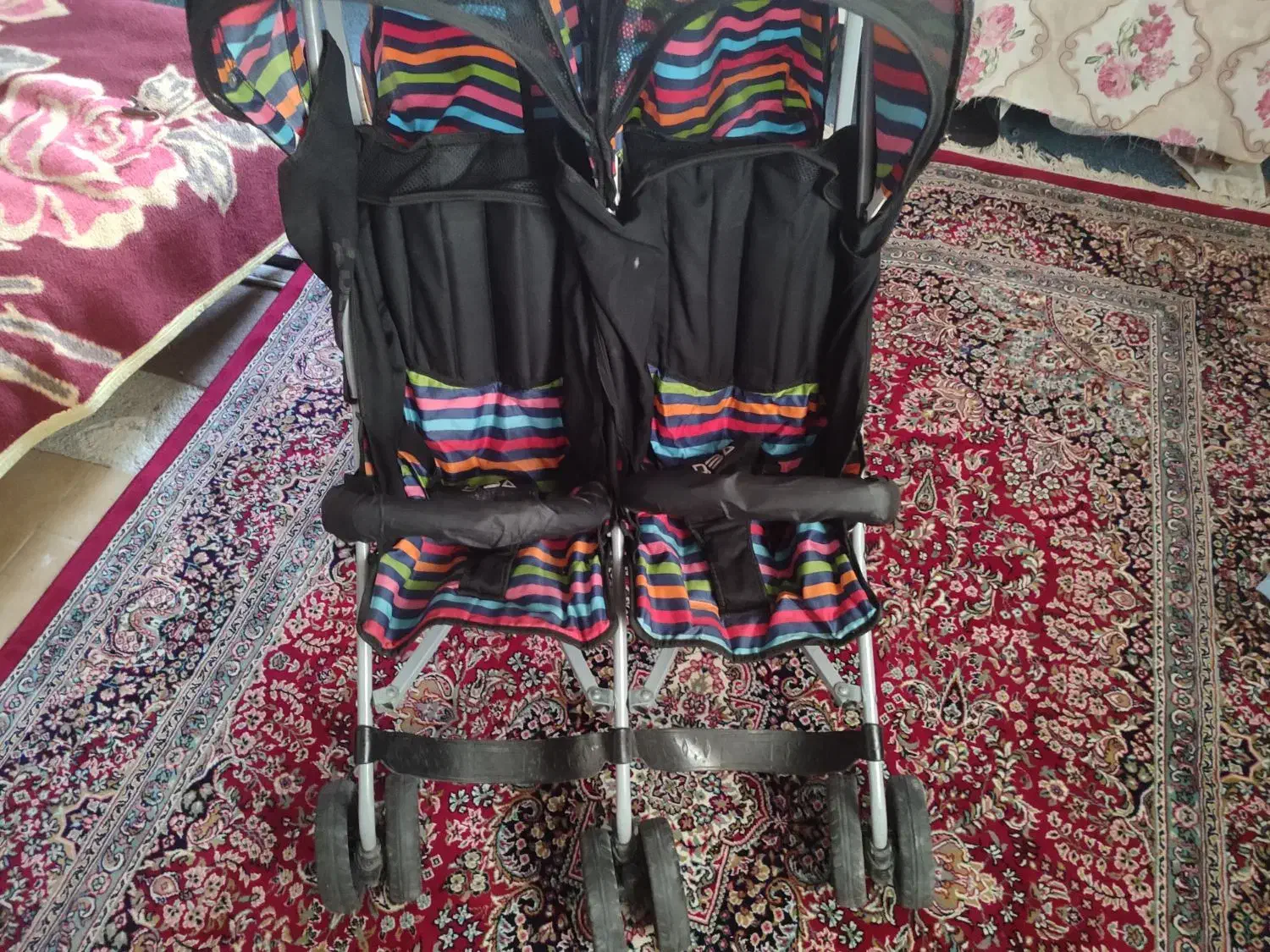 کالسکه دوقلو|کالسکه و لوازم جانبی|قدس, شهرقدس|دیوار