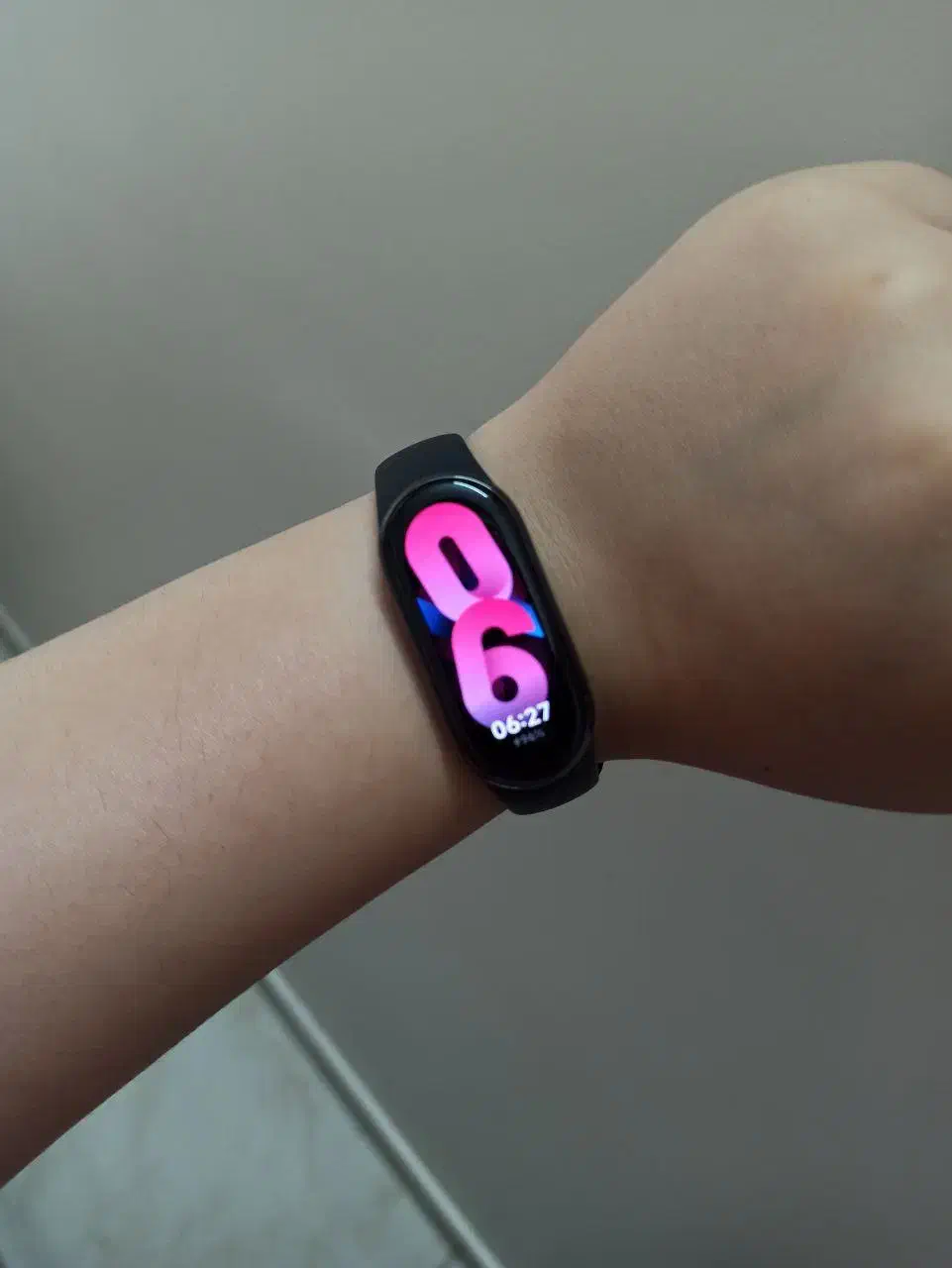 mi band 8 مچ بند شیائومی|ساعت|ری, شهید غیوری (ابن باویه)|دیوار