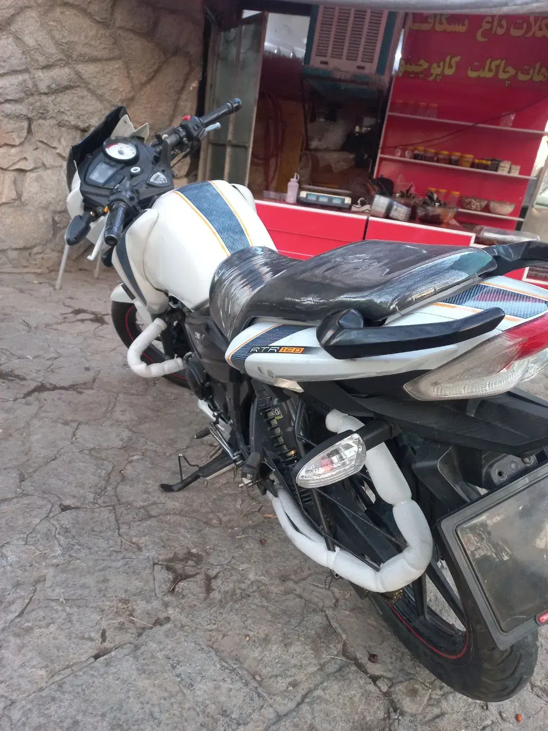 اپاچی160 مدل95|موتورسیکلت|مشهد, کوه سنگی|دیوار