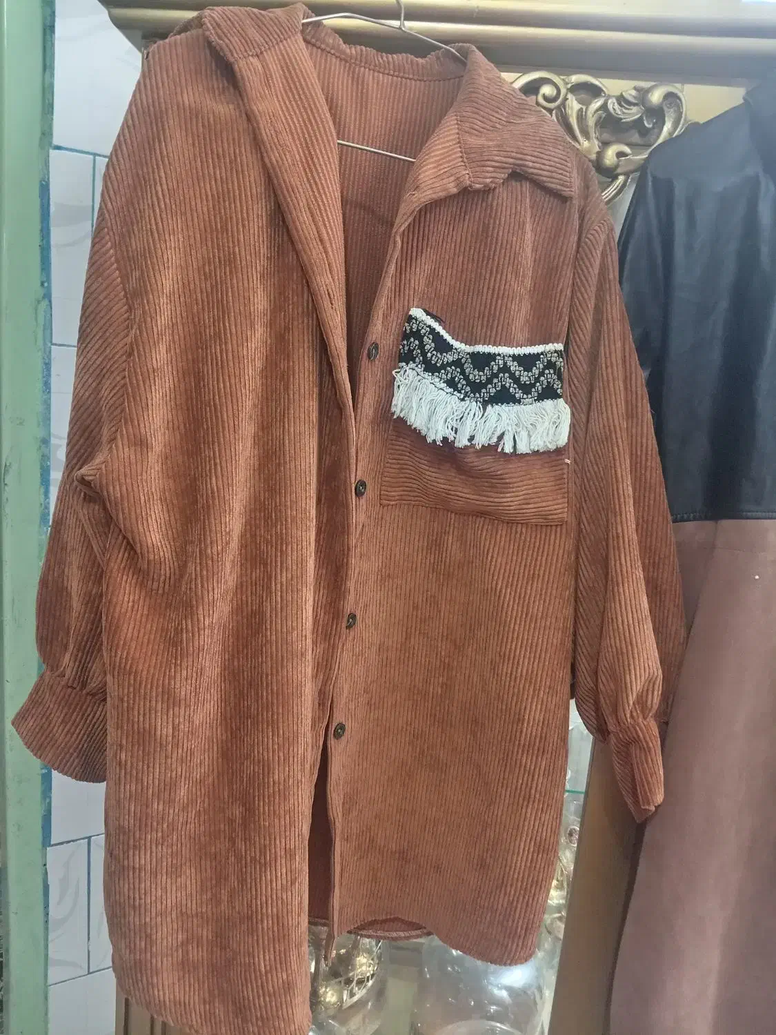 کت و مانتو|لباس|یاسوج, |دیوار