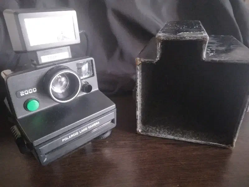 دوربین قدیمی پولاروید ۲۰۰۰|دوربین عکاسی و فیلمبرداری|تهران, حافظیه|دیوار
