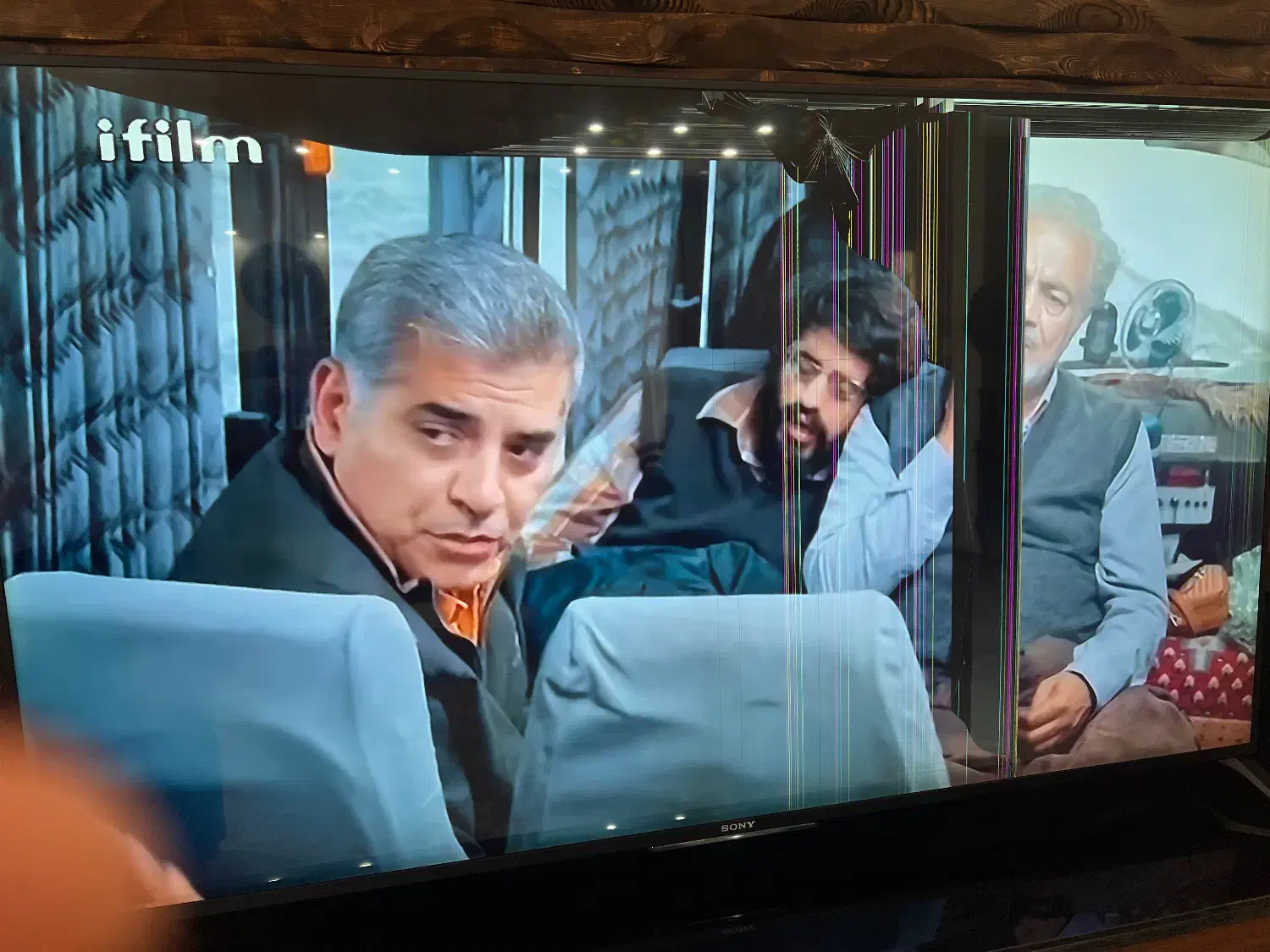 فروش تلویزیون sony نیاز به تعمیر|تلویزیون و پروژکتور|نوشهر, |دیوار