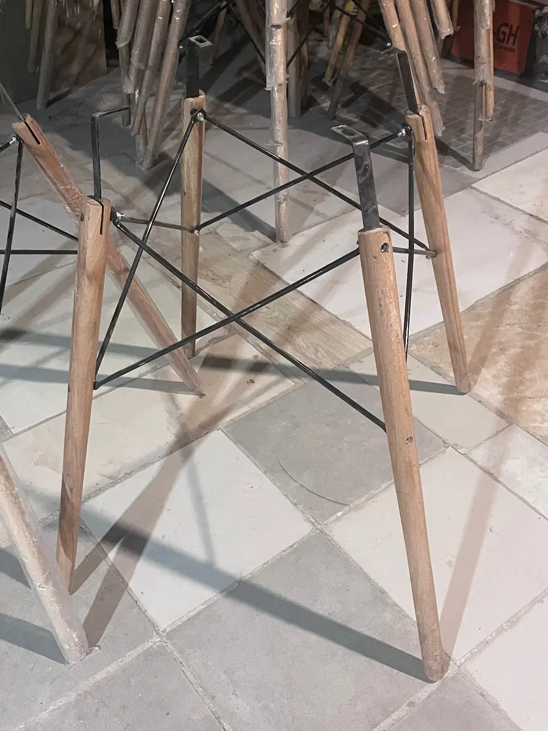 پایه میز ایفلی|میز و صندلی غذاخوری|مشهد, فلسطین|دیوار