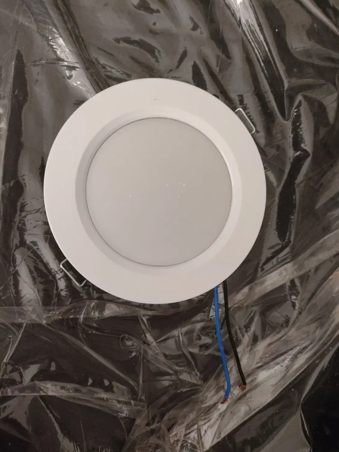 هالوژن|لامپ و چراغ|قم, سالاریه|دیوار