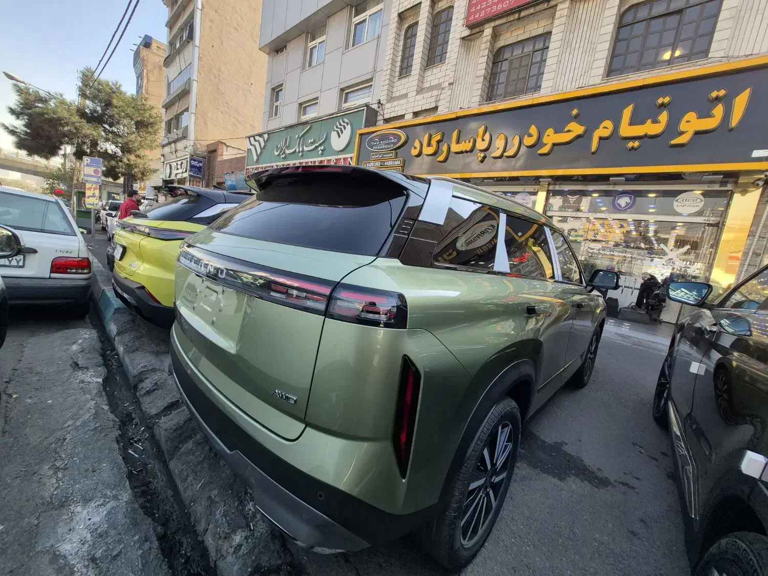 لوکانو L7 سبز صفر LUCANO ال 7 سفید نقره ای ۱۴۰۴|خودرو سواری و وانت|تهران, صادقیه|دیوار