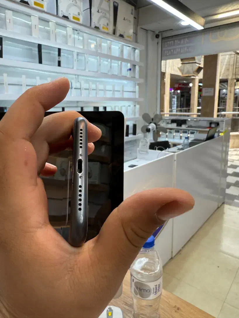 iphone 11normal 128g ایفون|موبایل|همدان, |دیوار