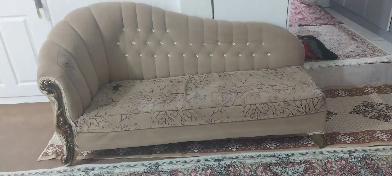 مبل راحتی|مبلمان خانگی و میز عسلی|شوط, |دیوار