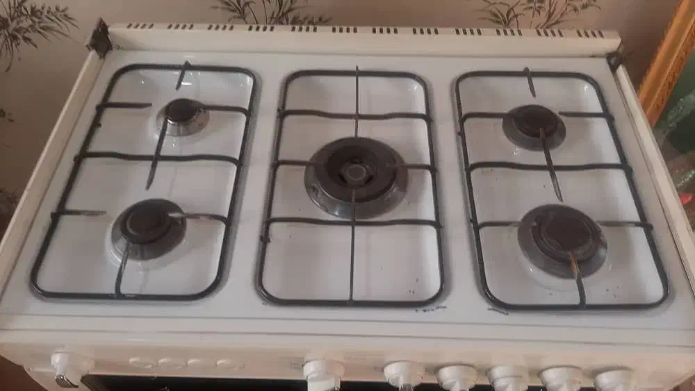 اجاق گاز تمام فر پنج شعله سالم درحد|اجاق گاز و لوازم برقی پختوپز|ری, هاشمآباد|دیوار