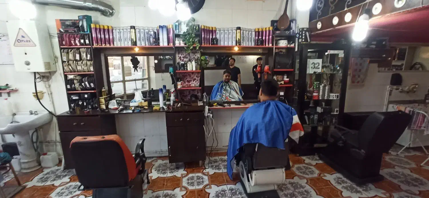 دکور آرایشگاه|آرایشگاه و سالنهای زیبایی|خواجه, |دیوار