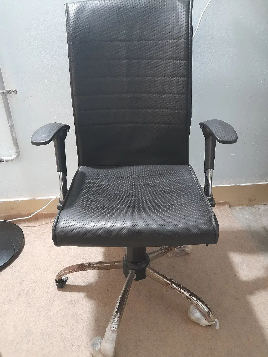 صندلی کامپیوتر و اداری|صندلی و نیمکت|کردکوی, |دیوار