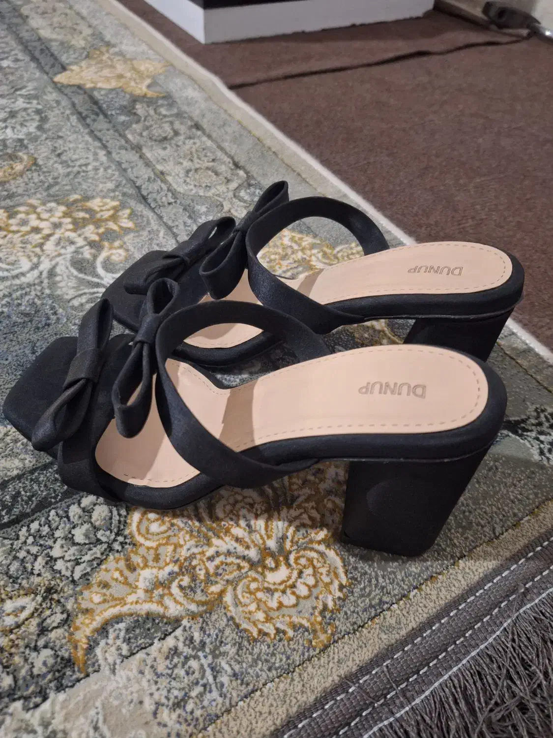 صندل زیبا فروش معاوضه|کیف، کفش، کمربند|قزوین, |دیوار