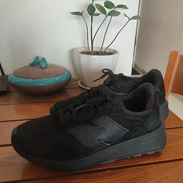 کتانی اورجینال نیو بلنس NB سایز ۴۲.۵|کیف، کفش، کمربند|تهران, سازمان آب|دیوار