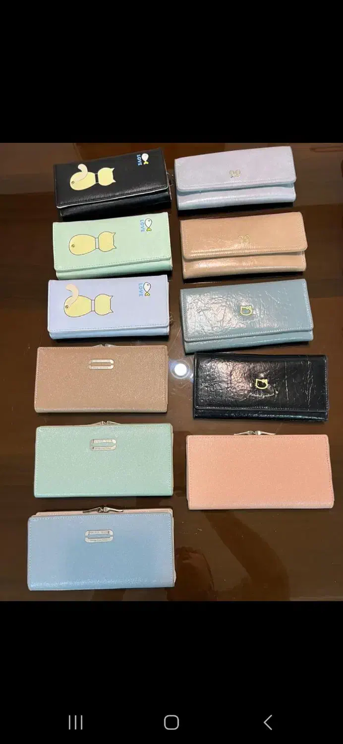 تعدادی کیف به فروش میرسد|کیف، کفش، کمربند|بوشهر, |دیوار