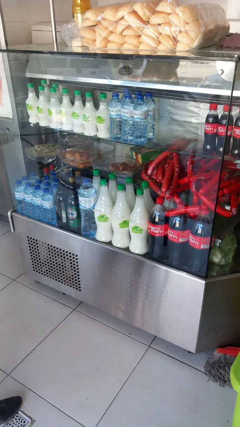 یخچال ویترینی فریدونی|فروشگاه و مغازه|قم, شهر قائم|دیوار