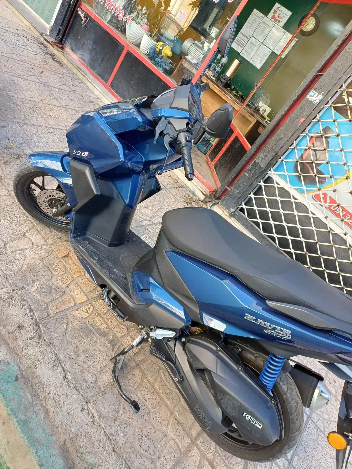 واریو 170|موتورسیکلت|محمدشهر, همایون ویلا|دیوار