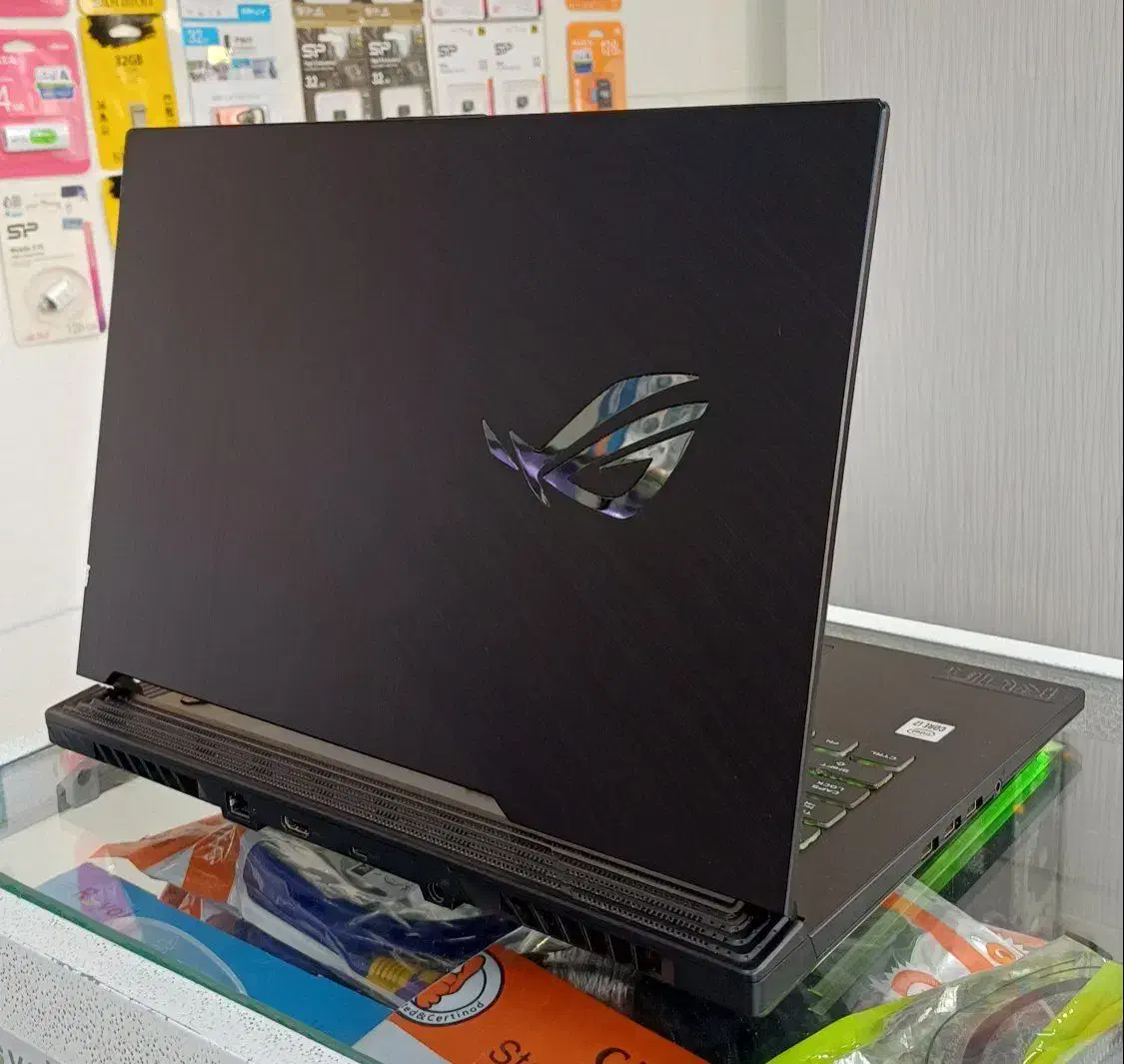 لپتاپ گیمینگ ایسوس دستدوم ROG|رایانه همراه|نجفآباد, هفده شهریور|دیوار