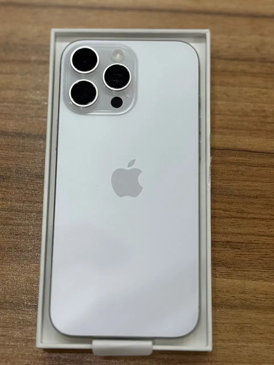 آیفون 16 پرومکس آک|موبایل|بروجرد, |دیوار