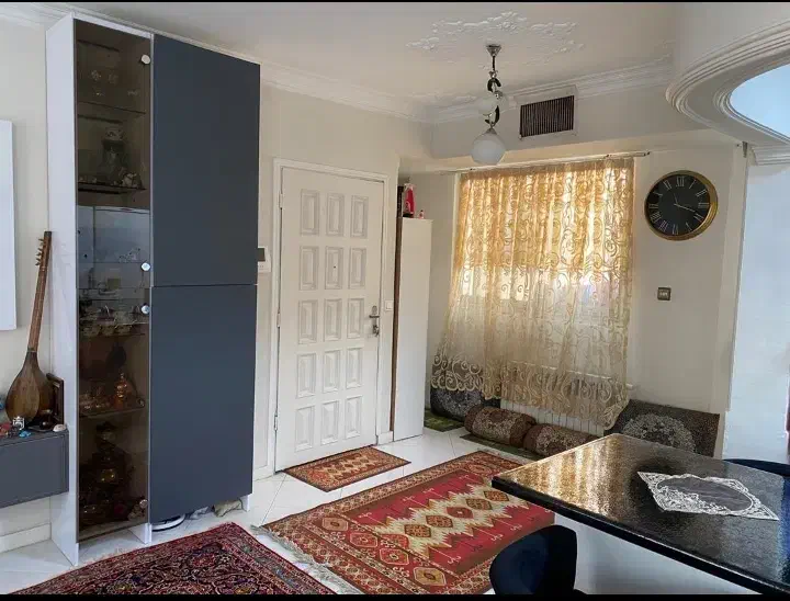 رهن کامل واحد ۷۲متری پونک کمالی