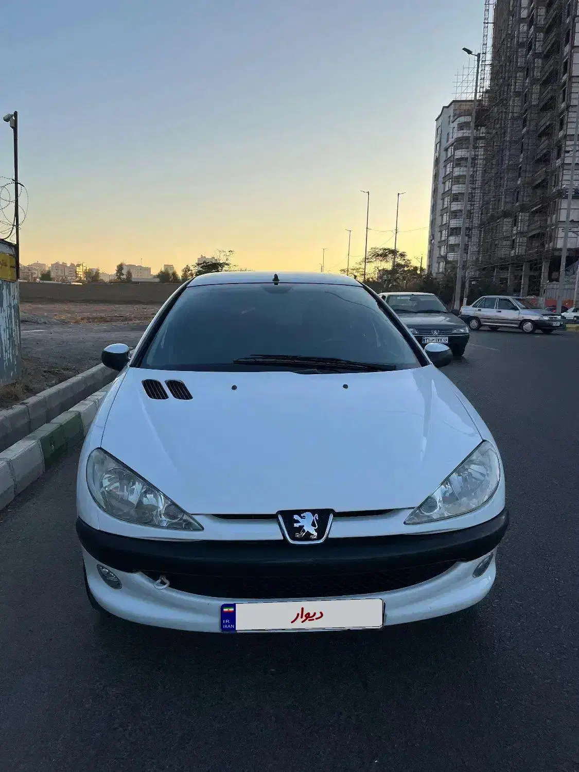 ۲۰۶تیپ۲ مدل۹۹|خودرو سواری و وانت|قم, شهدا|دیوار