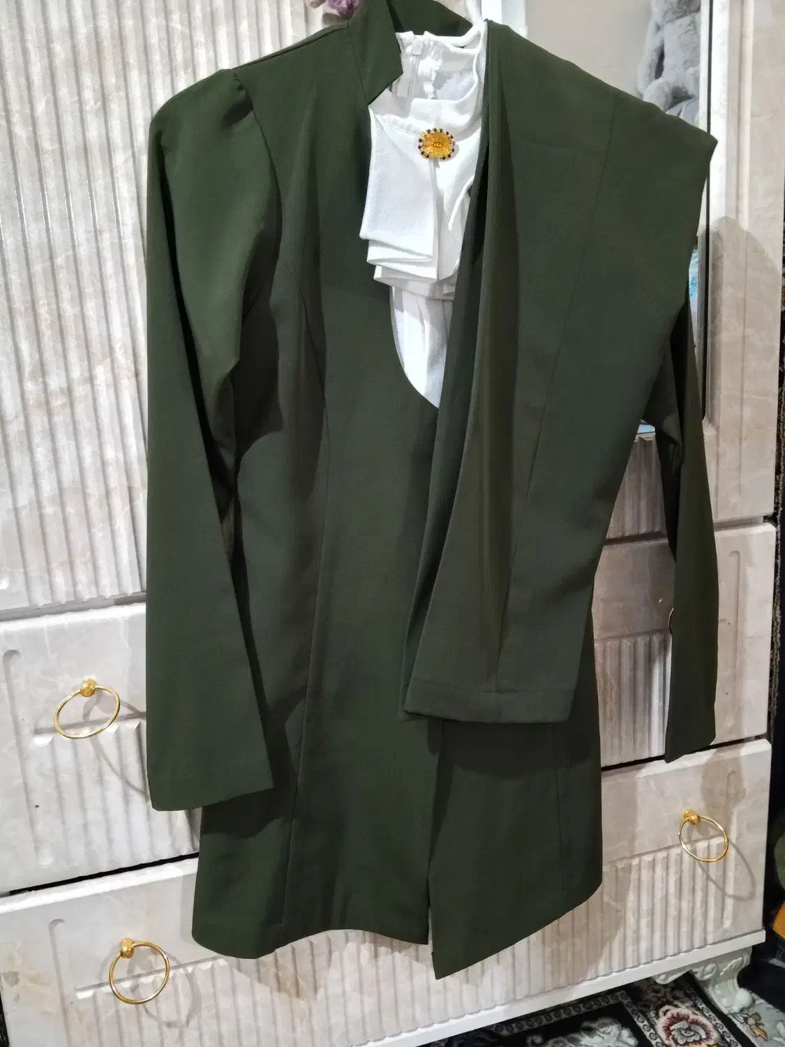 کت شلوار|لباس|تربتحیدریه, ترمینال|دیوار