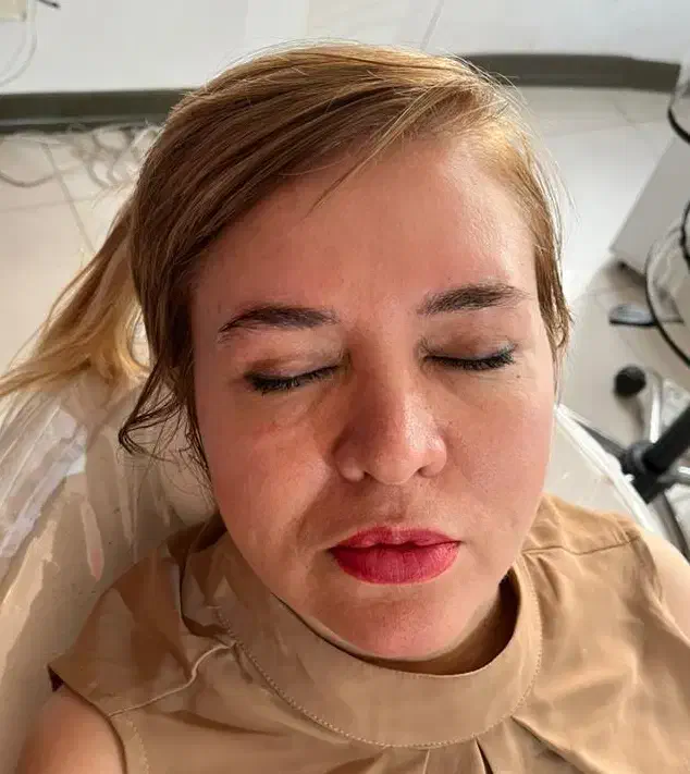 مدل میکرو ابرو/هزینه بسیار مناسب|خدمات آرایشگری و زیبایی|آمل, |دیوار