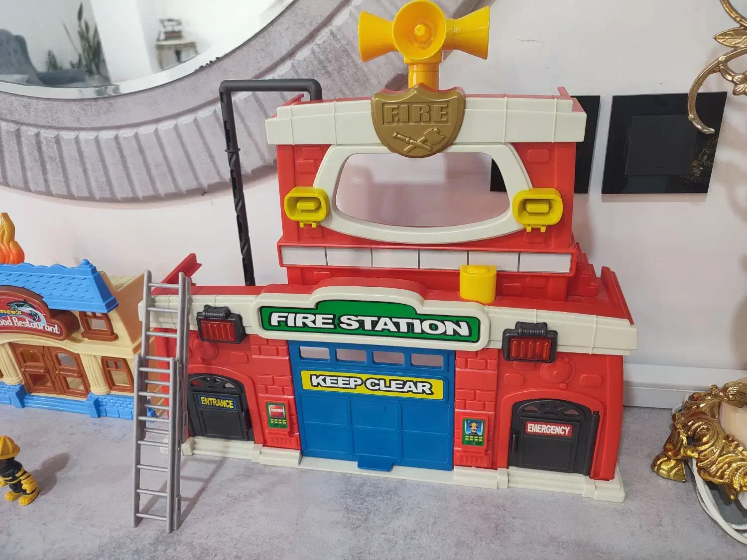 مجموعه آتش نشانی ،مخصوص دکور|مجسمه، تندیس، ماکت|بندر کنگان, |دیوار