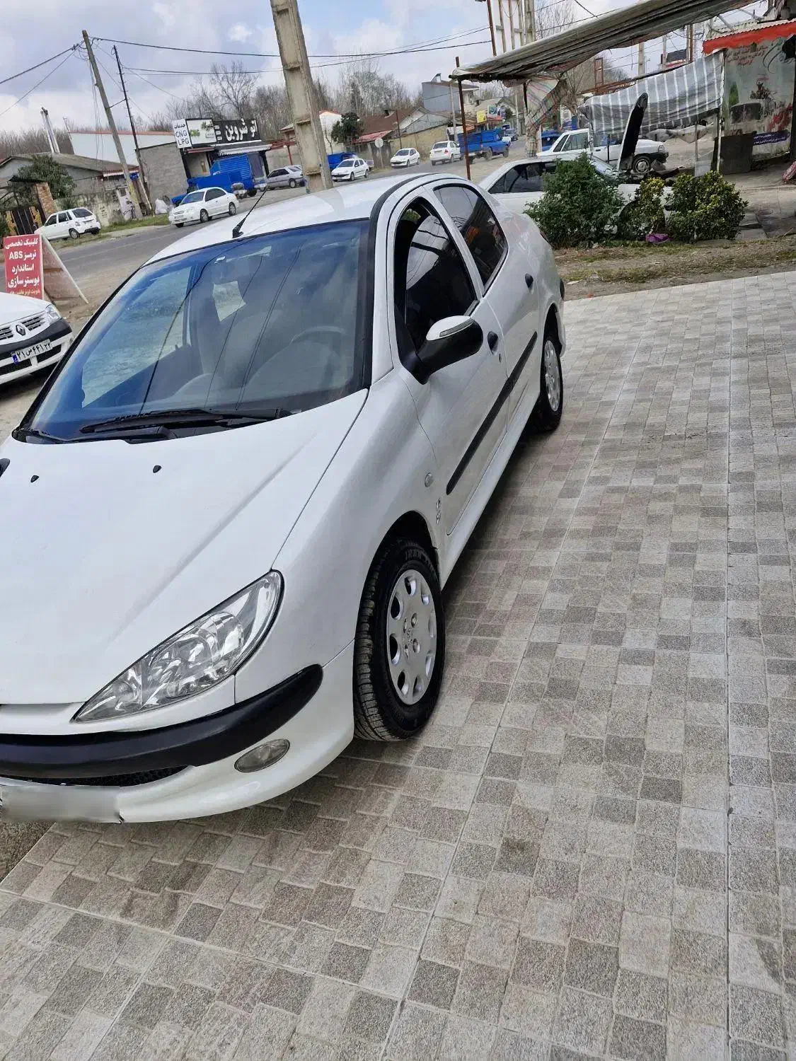 مدل ۹۶ SD v8|خودرو سواری و وانت|رشت, کوی مهر|دیوار