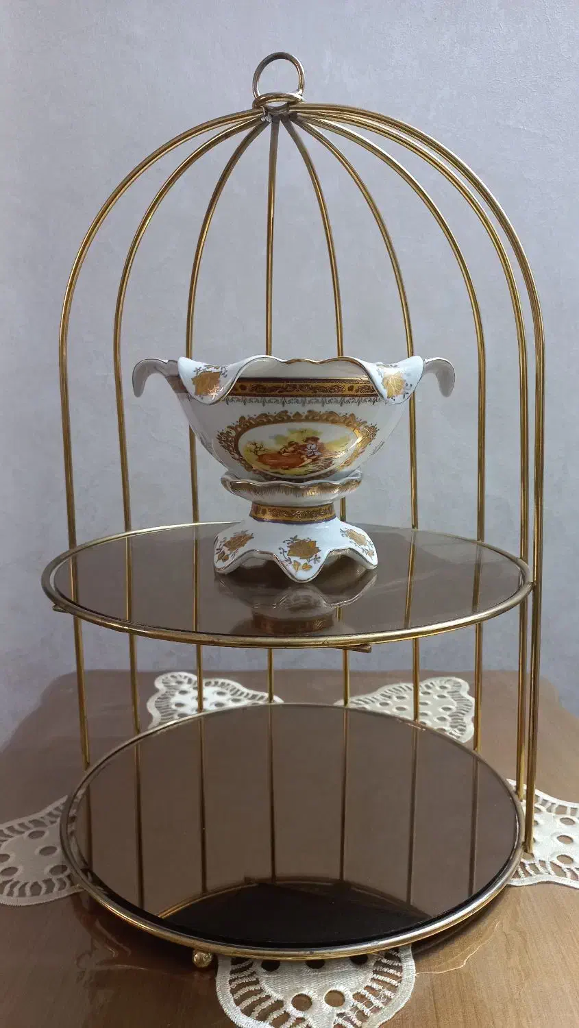 استند دوطبقه کف آینه و شکلات خوری لیلی مجنون|ظروف سرو و پذیرایی|پاکدشت, شهرک امام رضا|دیوار