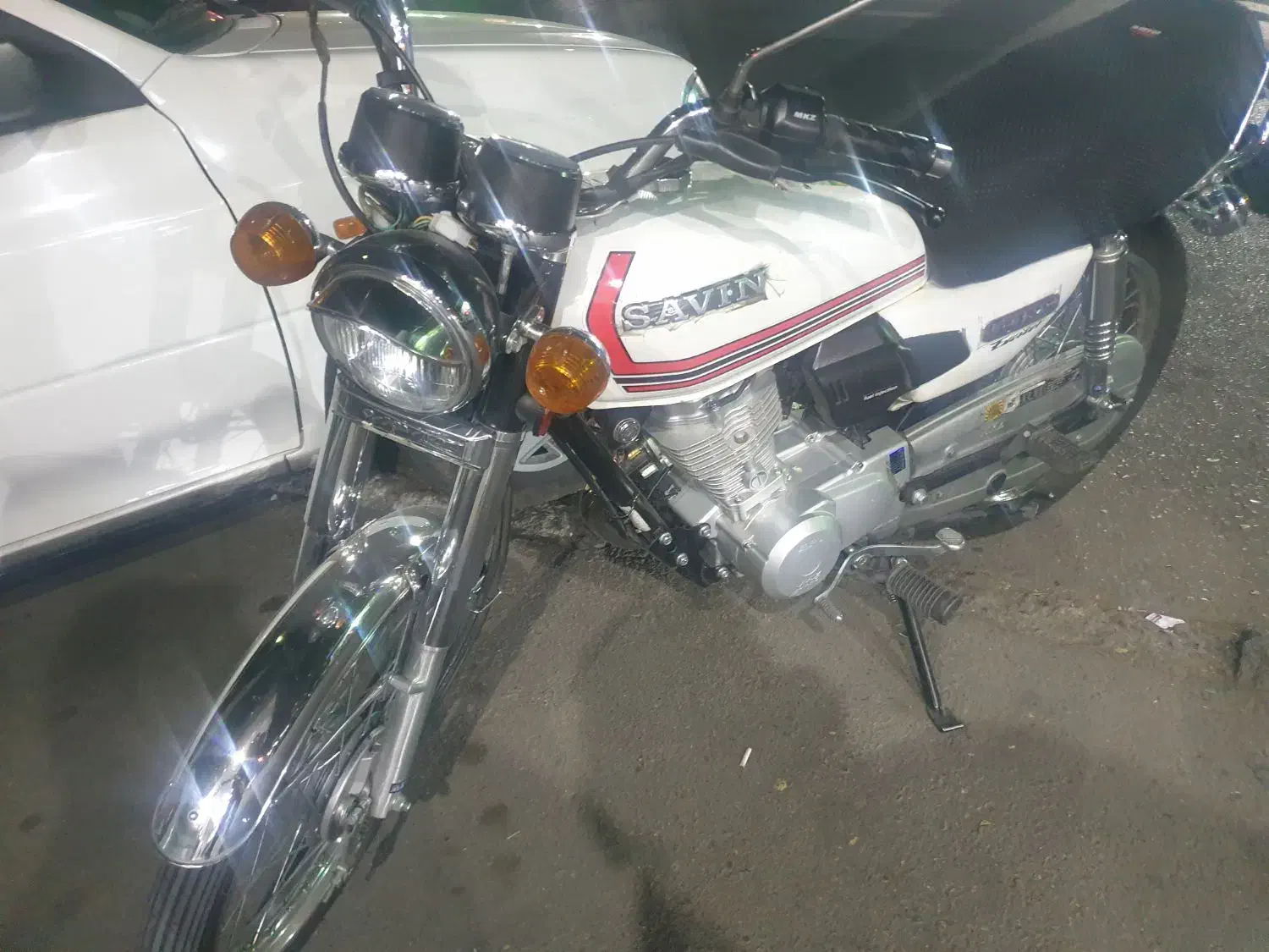 هندا چراغ گرد سفید مدل ۱۴۰۲|موتورسیکلت|بروجرد, |دیوار