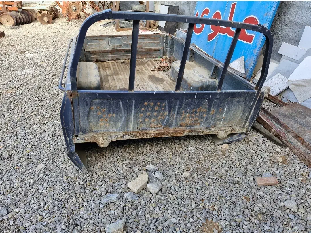 اتاق عقب مزدا|قطعات یدکی و لوازم جانبی|بجنورد, |دیوار