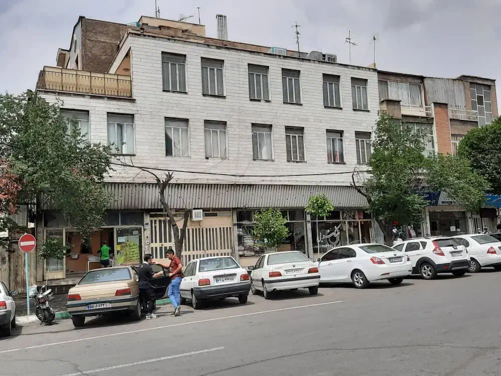 اجاره مغازه 17 و 35 و 75 و 85 متری بر بلوار بهار|اجارهٔ مغازه و غرفه|تهران, حکیمیه|دیوار