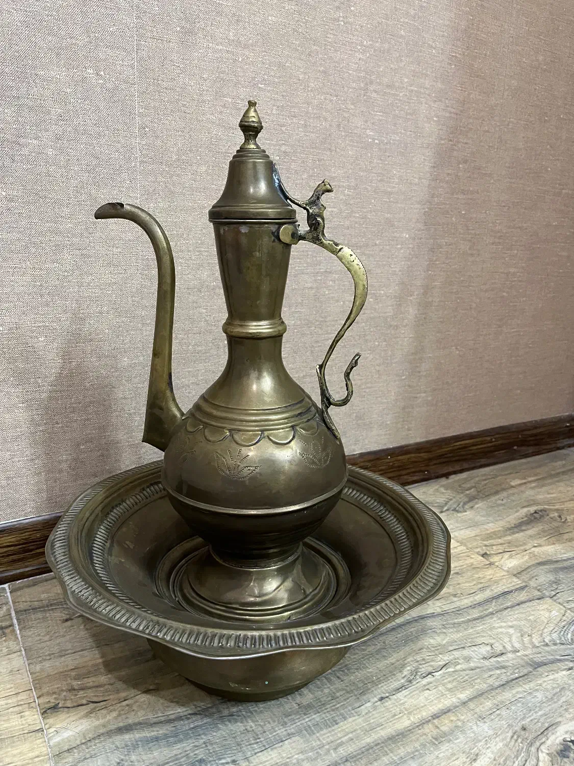 ظروف برنج اصل|کلکسیون اشیاء عتیقه|بجنورد, |دیوار