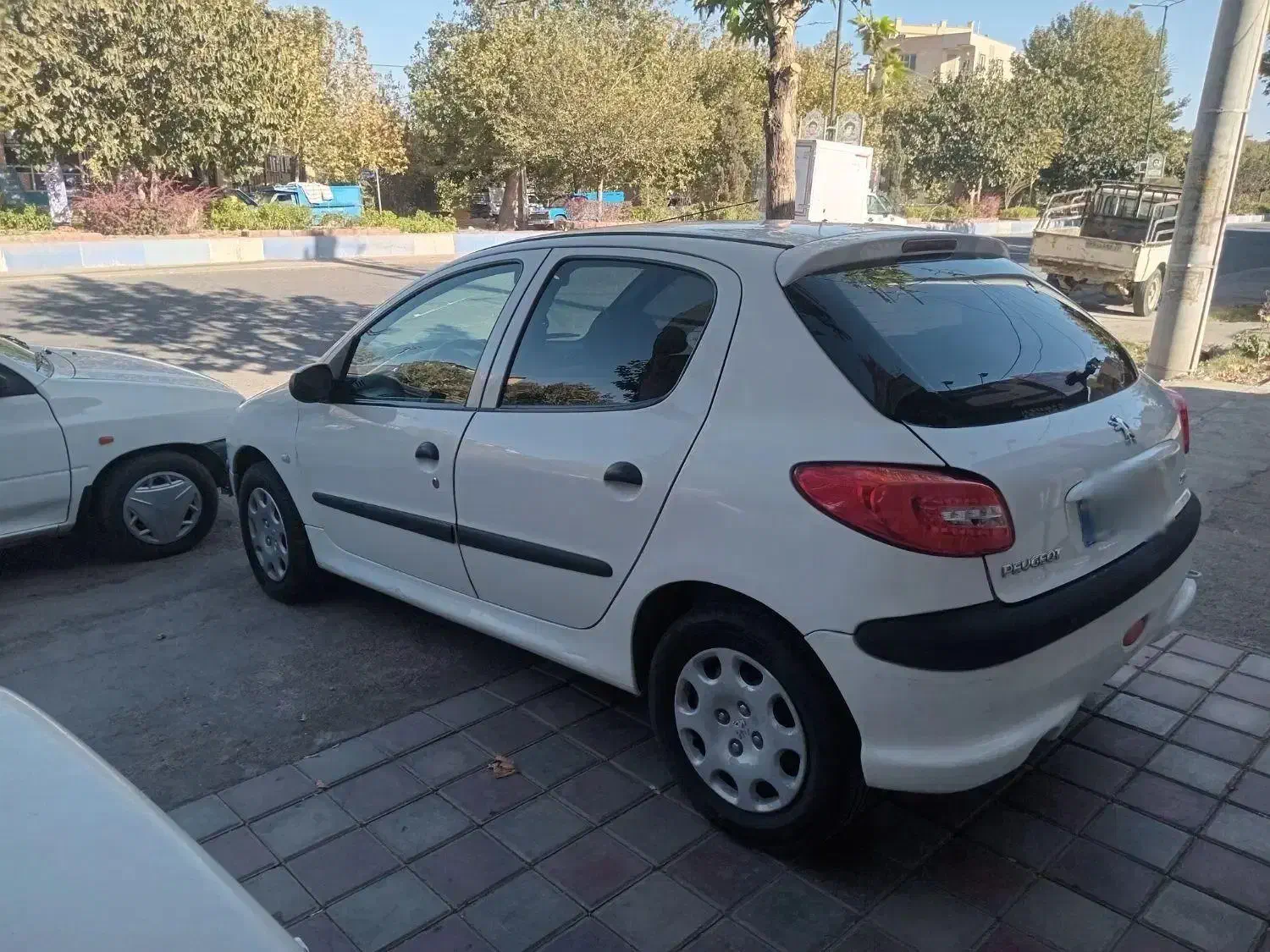 ۲۰۶|خودرو سواری و وانت|نطنز, |دیوار