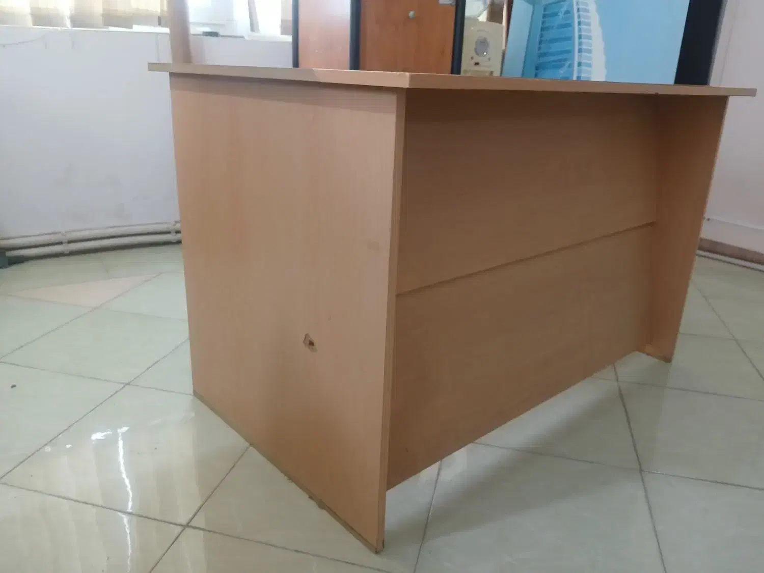 میز سالم|دفتر کار|سنندج, |دیوار