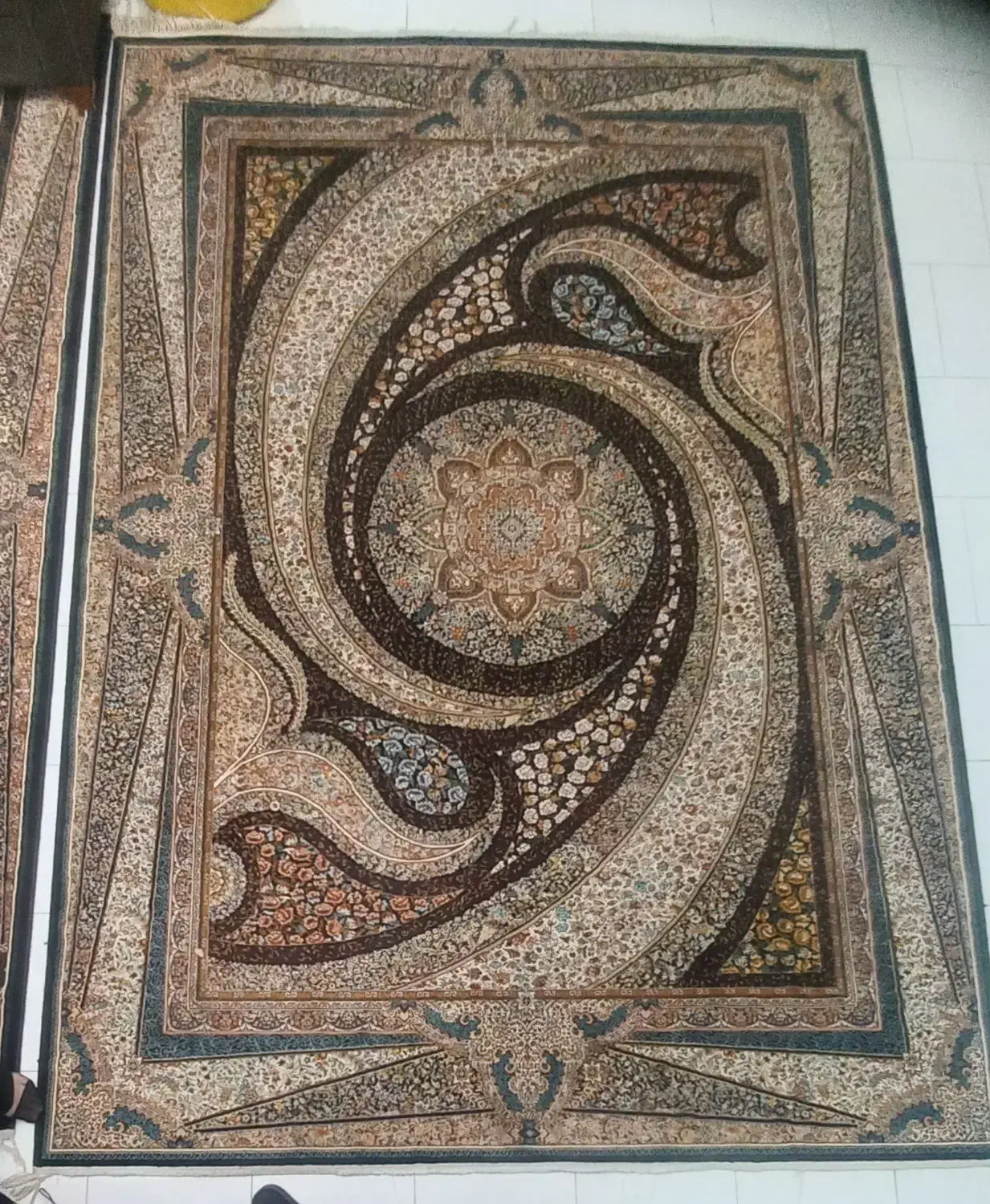فرش 2/5 در 3/5|فرش|نیشابور, دارایی|دیوار