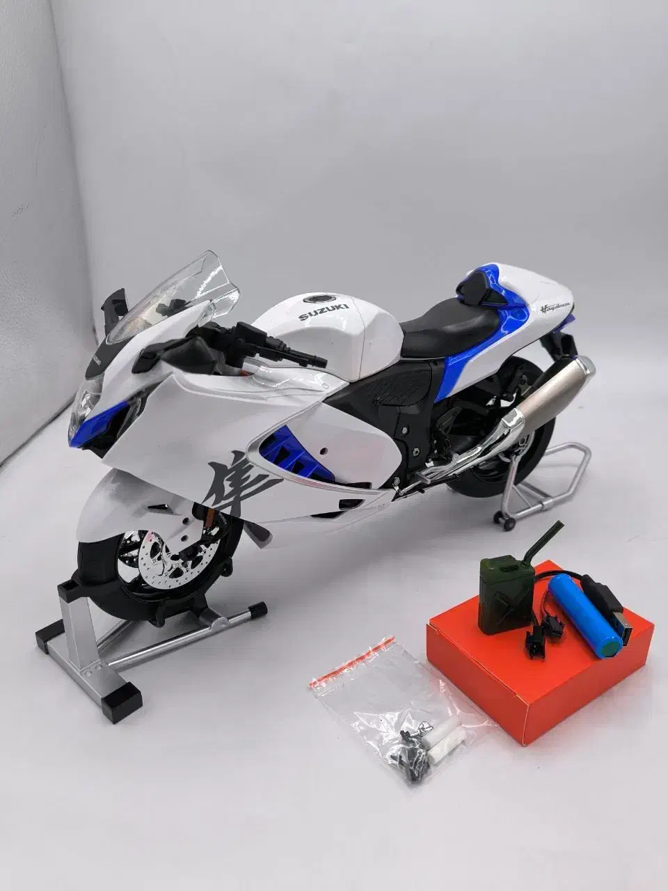 موتور هایابوسا. کاوازاکی. سی بی|اسباب‌‌بازی|تهران, بازار|دیوار