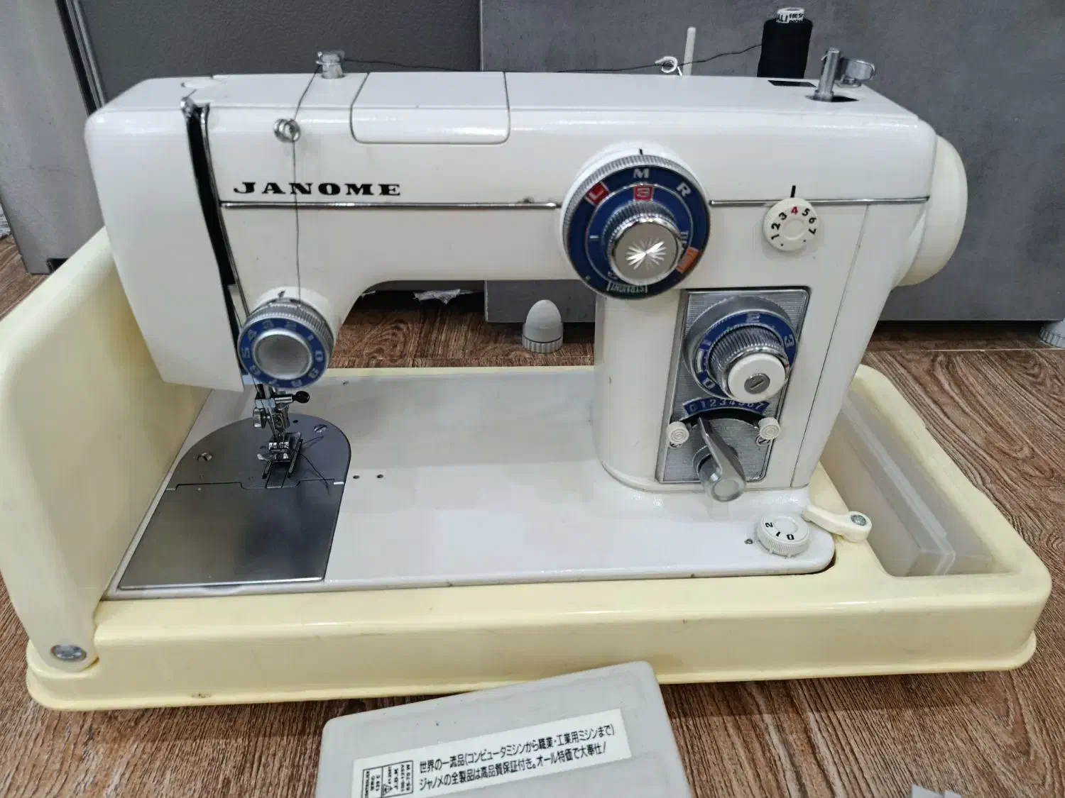 چرخ خیاطی ژانومه ۸۰۱|چرخ خیاطی و ریسندگی|گرگان, |دیوار