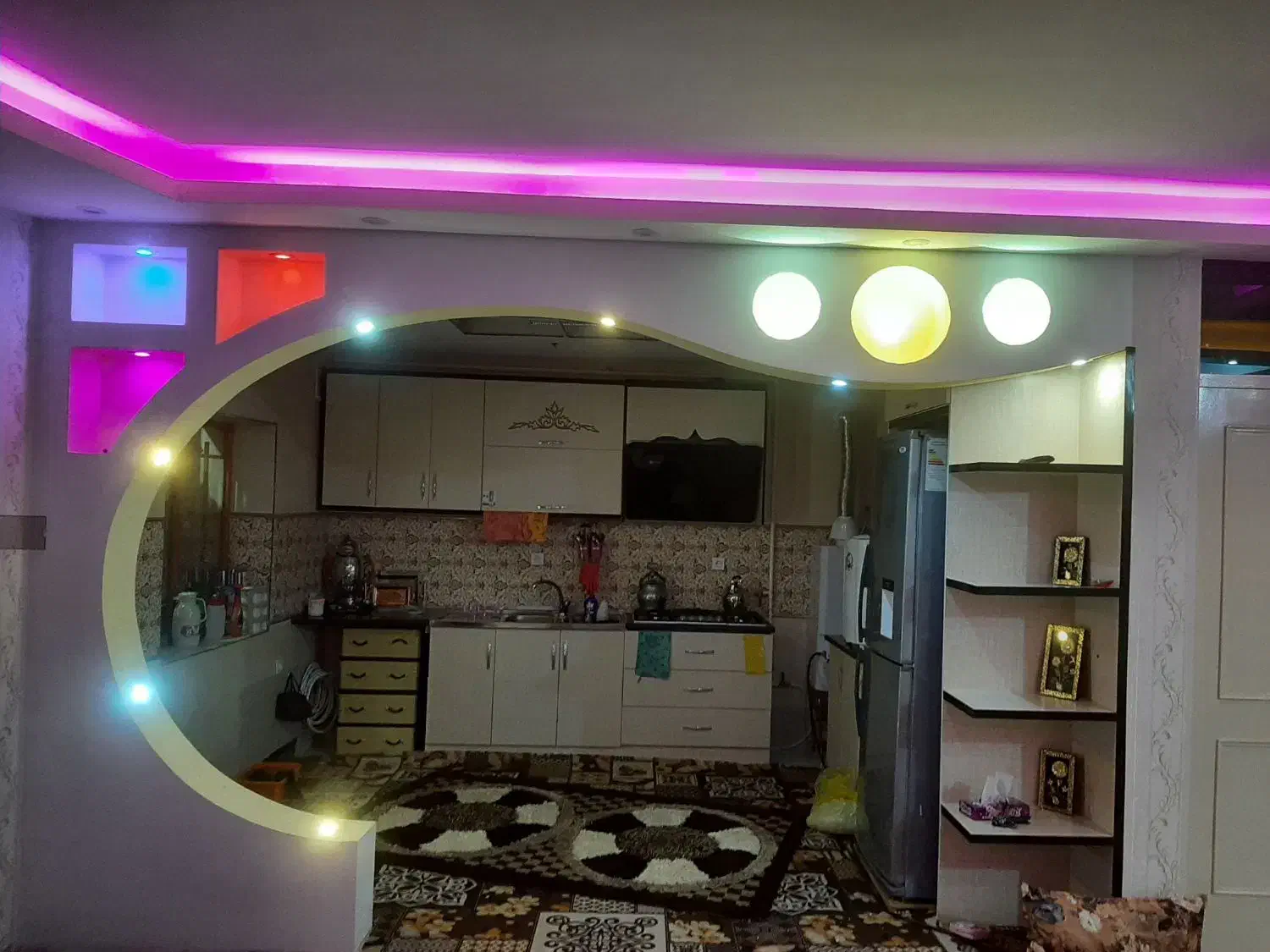 برقکار|خدمات پیشه و مهارت|رباط‌کریم, رباط‌کریم|دیوار