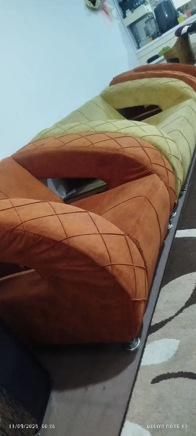 مبلمان ۷نفره و میز تی وی|مبلمان خانگی و میز عسلی|کازرون, |دیوار