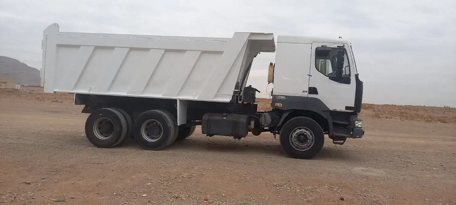 ده چرخ کمپرسی کاویان مدل ۹۰|خودرو سنگین|خمینی‌شهر, |دیوار