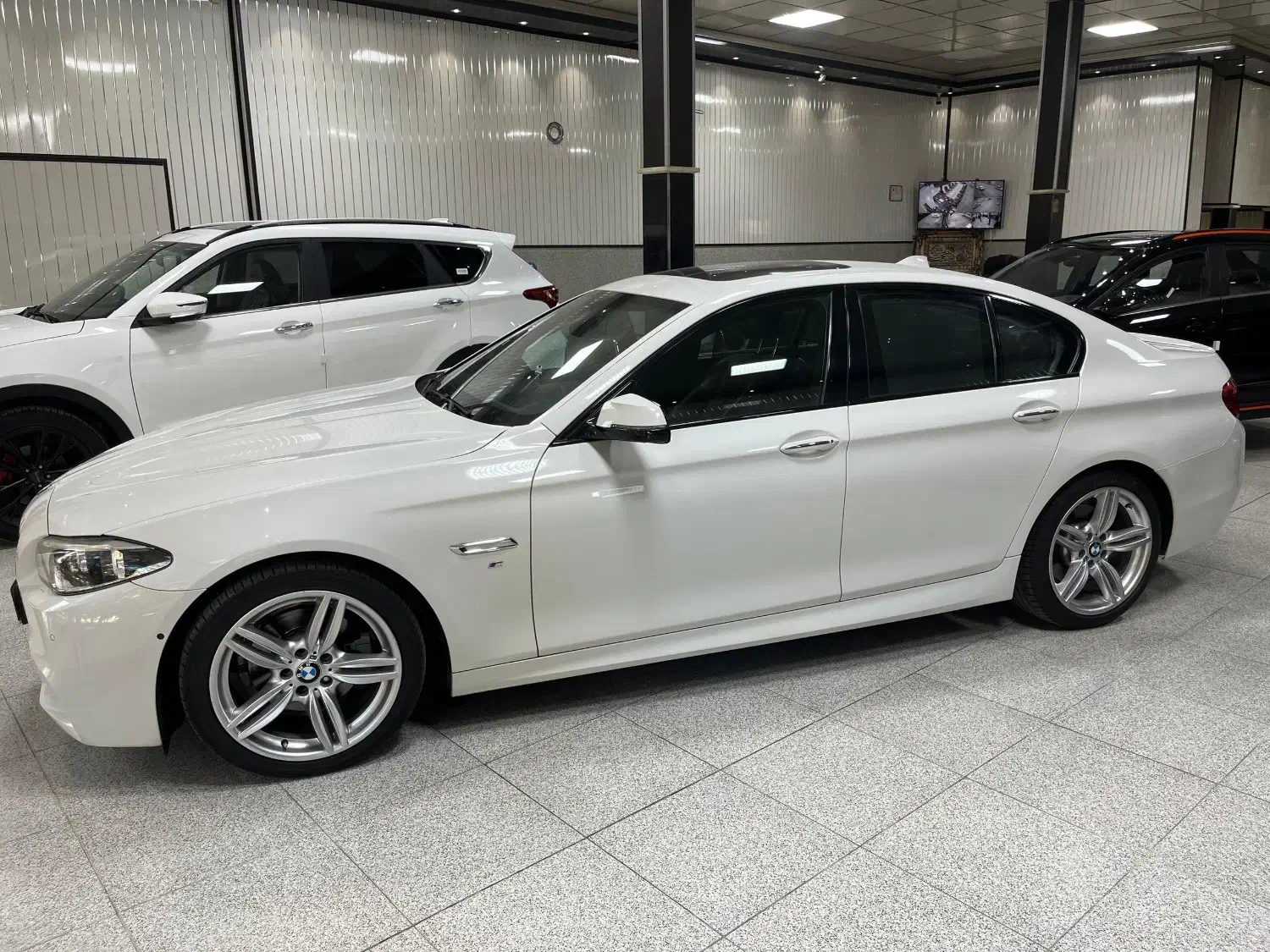 بی ام و 528iسدان|خودرو سواری و وانت|ارومیه, |دیوار