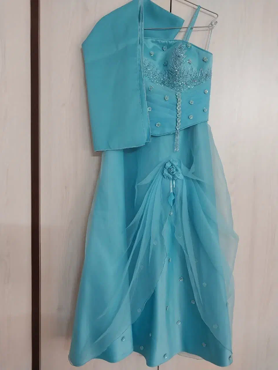 لباس نامزدی|لباس|اصفهان, خواجه عمید|دیوار