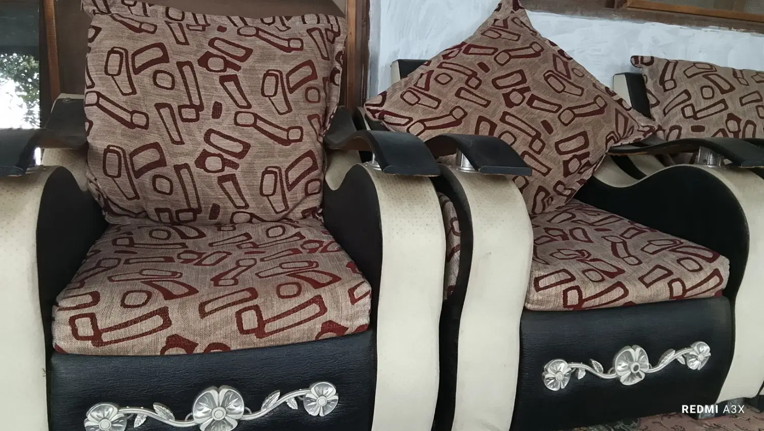 ی دست مبل|مبلمان خانگی و میز عسلی|چالوس, |دیوار