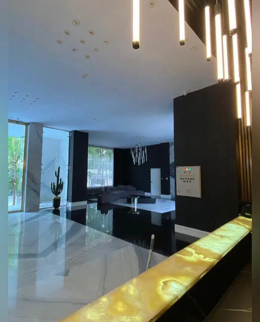 اجاره ۲۴۰ متر فرمانیه/برج باغی منحصر بفرد/هتلینگ