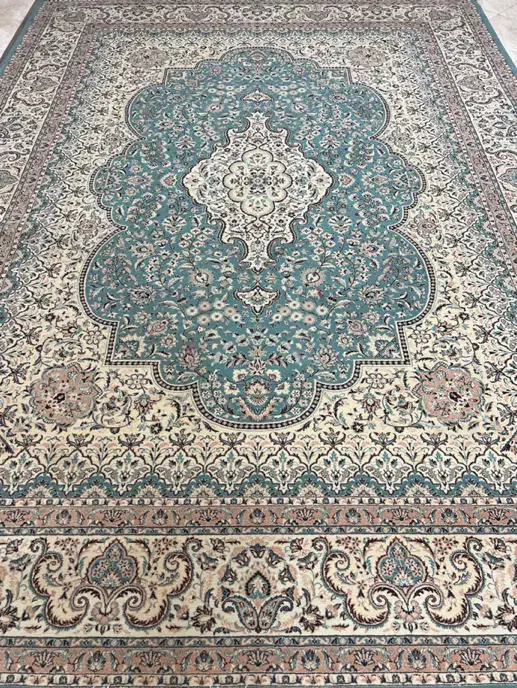 یک تخته۱۲متری فرش شسته و تمیز۷۰۰شانه تراکم۱۸۰۰|فرش|مشهد, شهید مطهری|دیوار